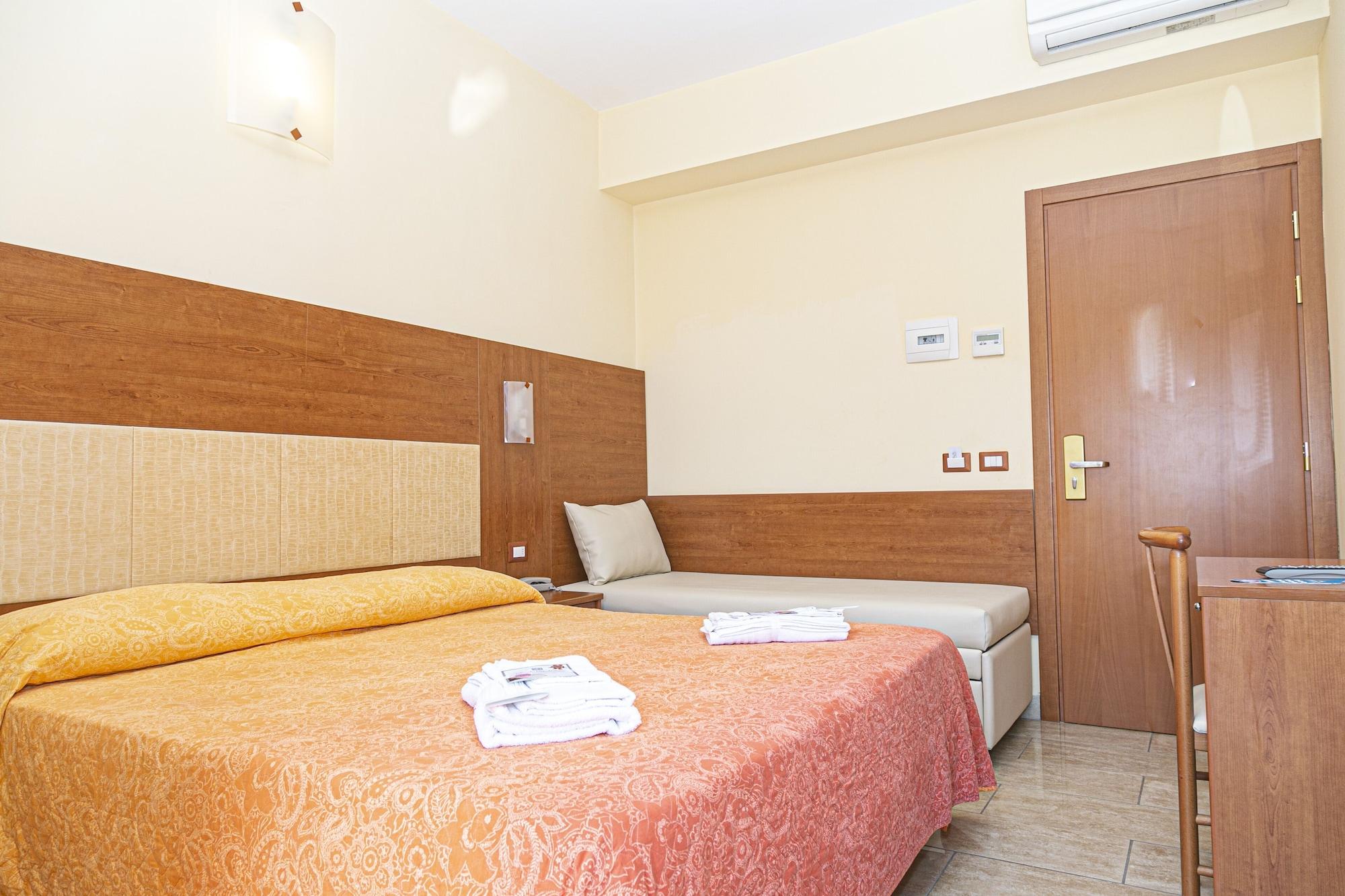 Hotel Ambasciatori Bellaria-Igea Marina Exterior photo